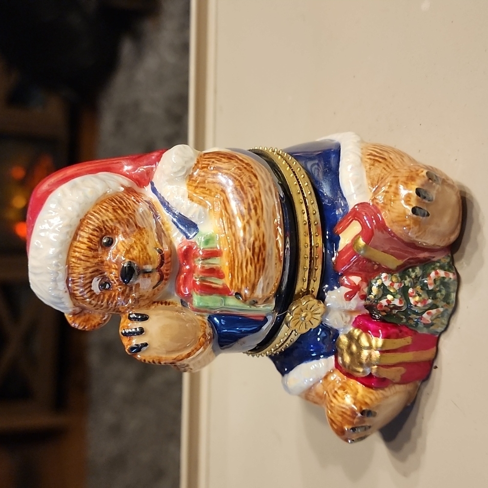 SALE⚡️TEDDY BEAR PORCELAIN HIDDEN MUSIC BOX ORNAMENT about 4.5"